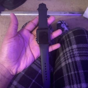 Apple watch series 3